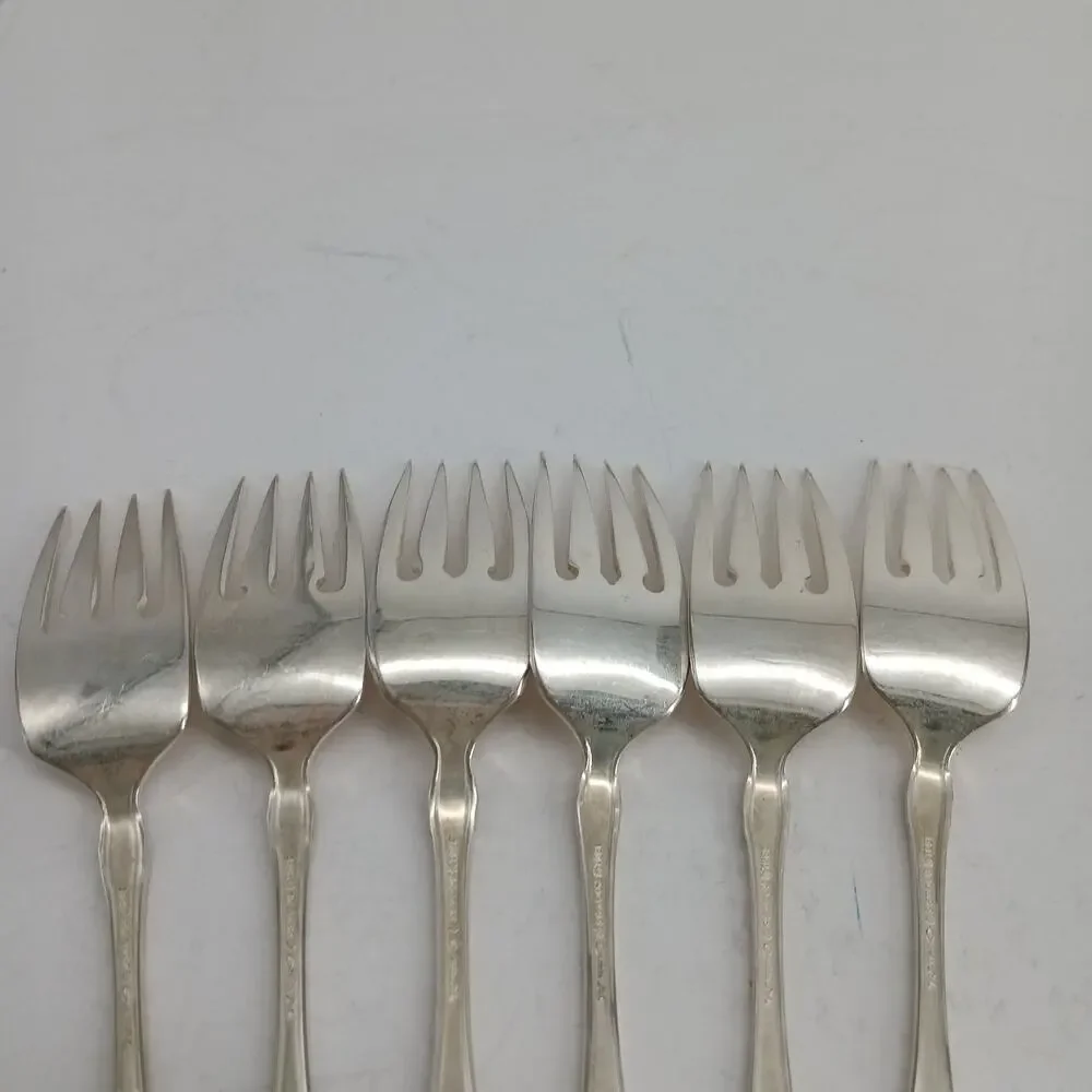 6X SF Rogers Oneida ALOUETTE Silverplate Salad Forks 1978